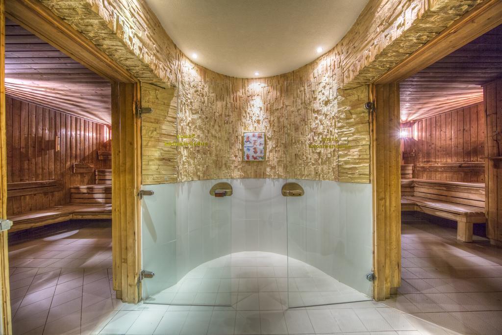 Hotel Golebiewski Висла Екстериор снимка