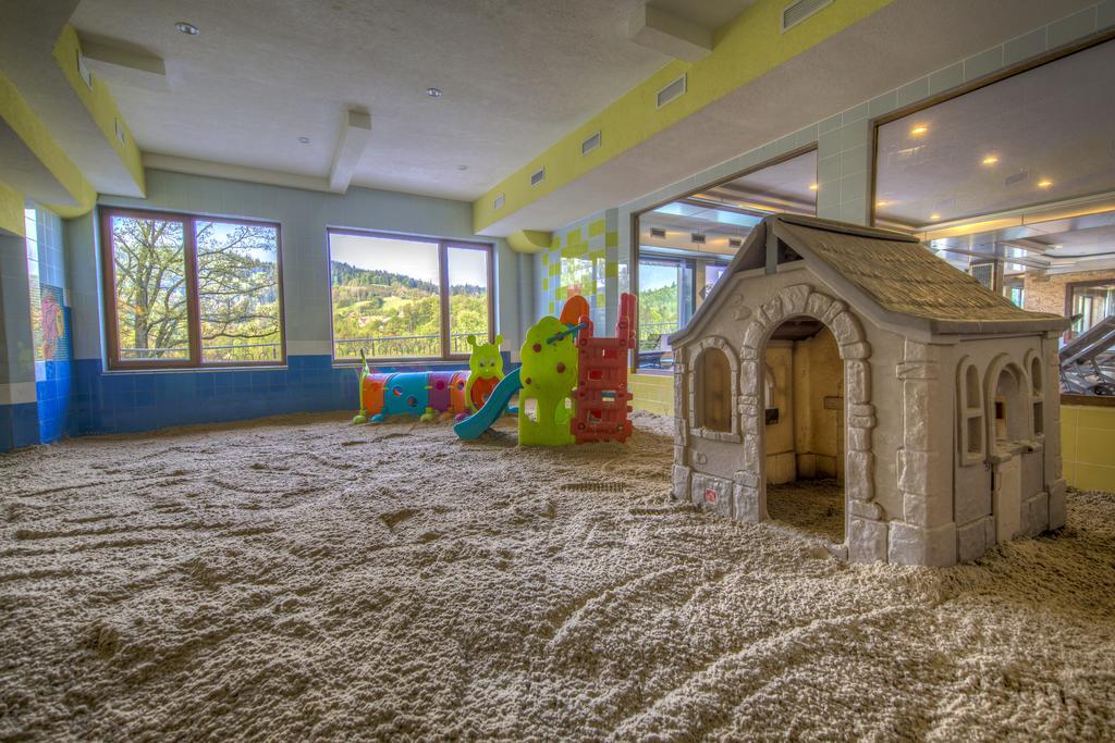 Hotel Golebiewski Висла Екстериор снимка
