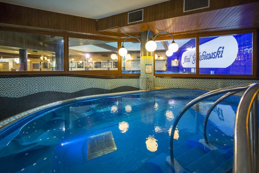 Hotel Golebiewski Висла Екстериор снимка