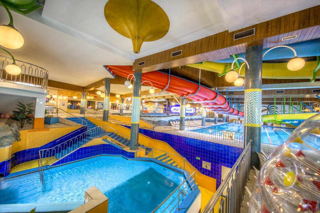 Hotel Golebiewski Висла Екстериор снимка