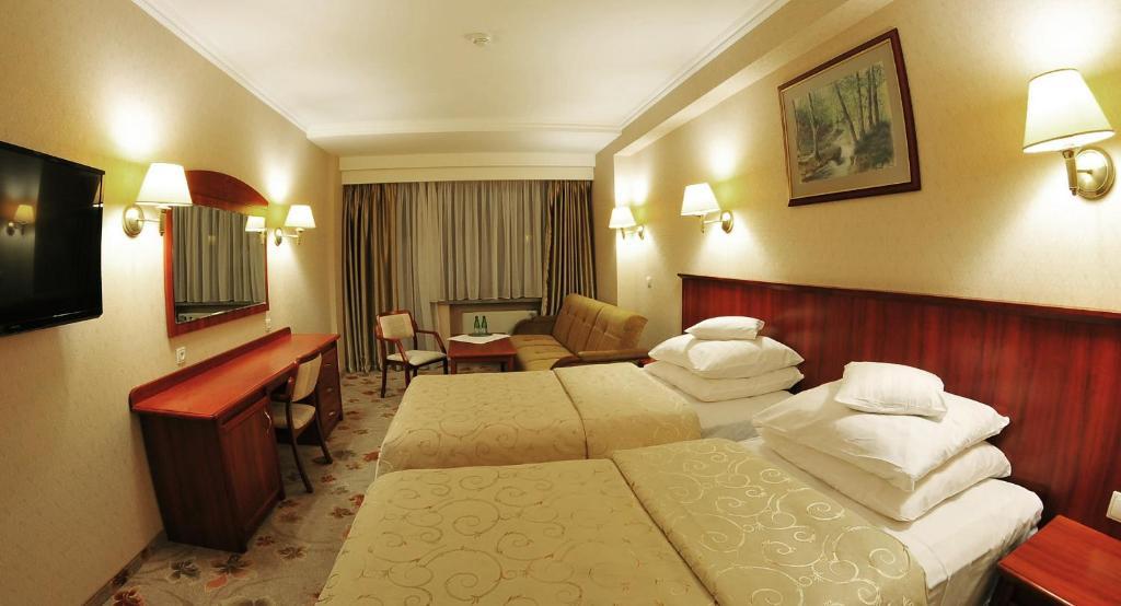 Hotel Golebiewski Висла Екстериор снимка